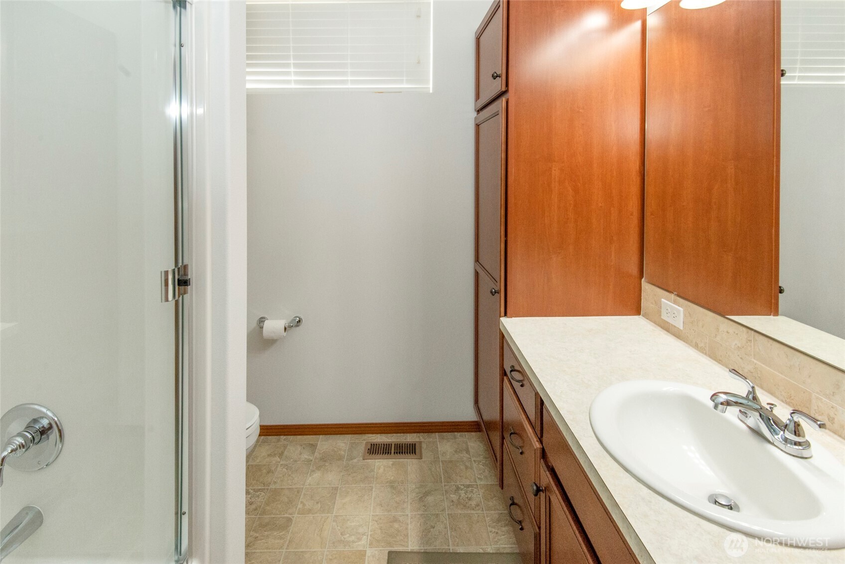627 182nd Street Property Photo 26