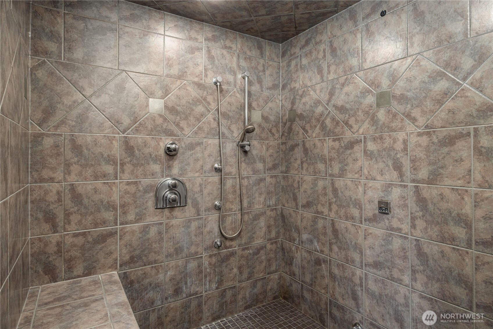 7402 229th Place Property Photo 21