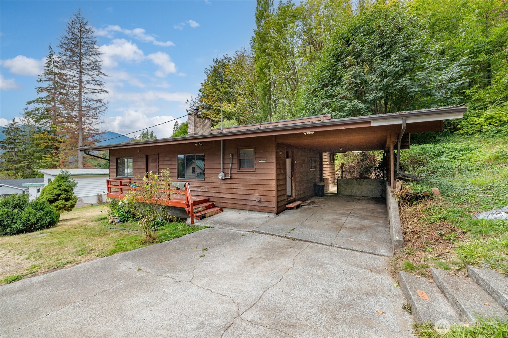 7222 Siedel Place Property Photo 3
