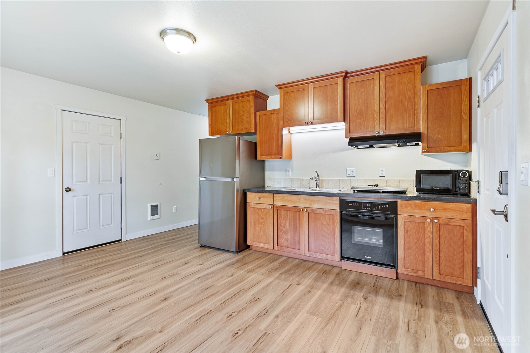 4295 King Avenue Property Photo 28