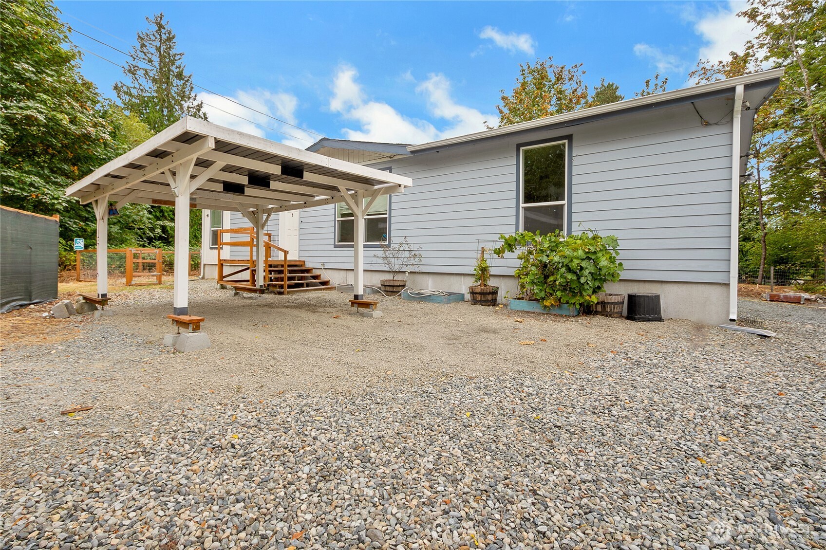 18665 196th Avenue Property Photo 2