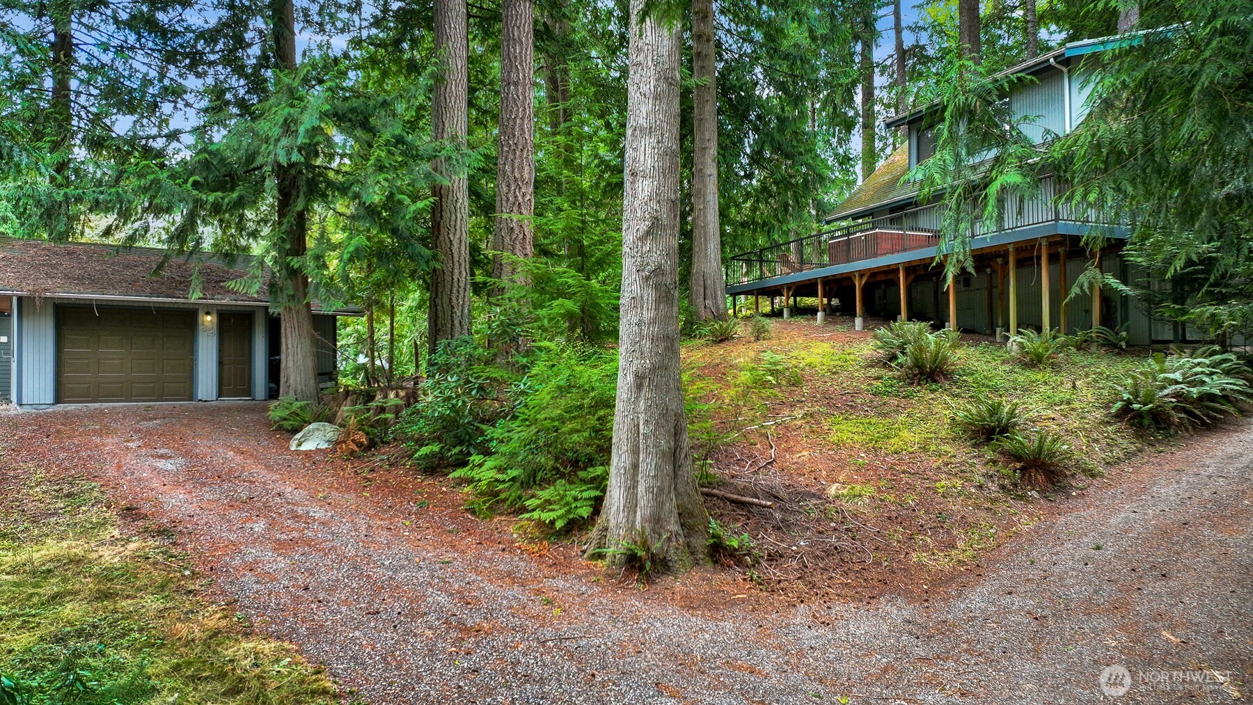 32 Canyon Court Property Photo 3