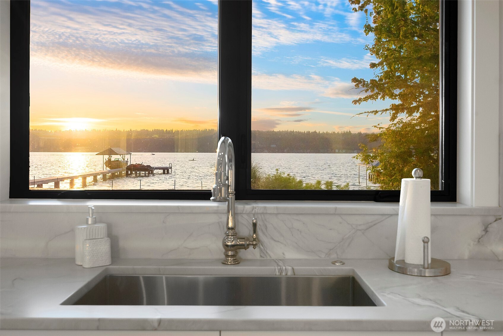 247 E Lake Sammamish Parkway Property Photo 12