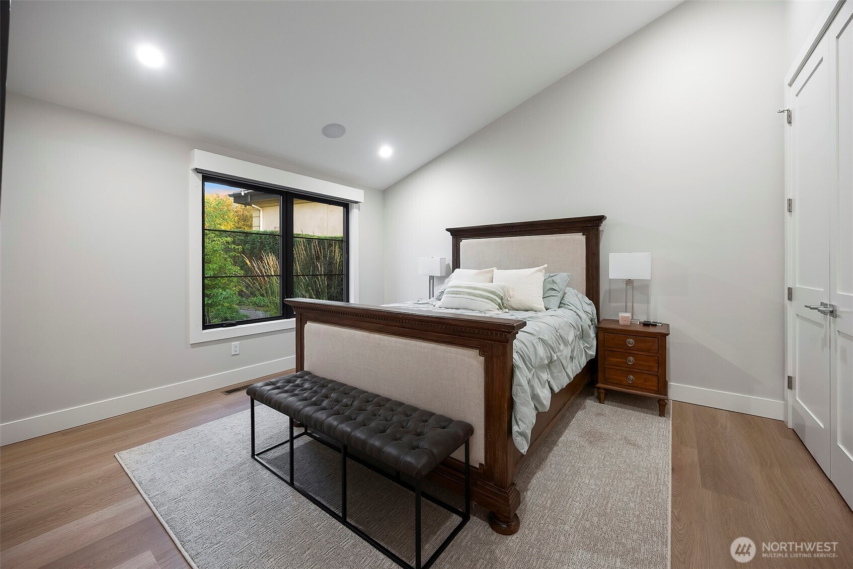 247 E Lake Sammamish Parkway Property Photo 27