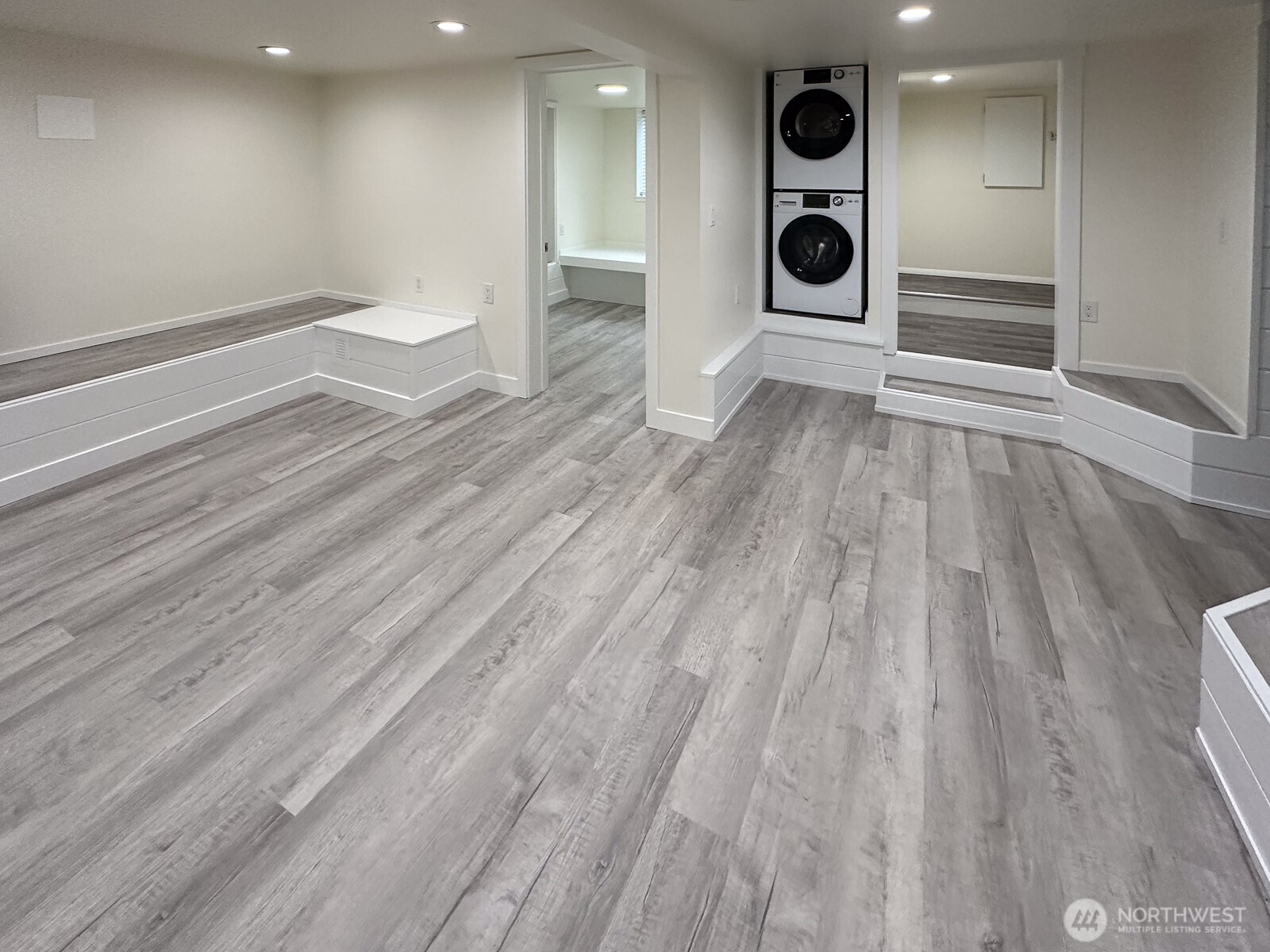 2326 Mcdougall Avenue Property Photo 16