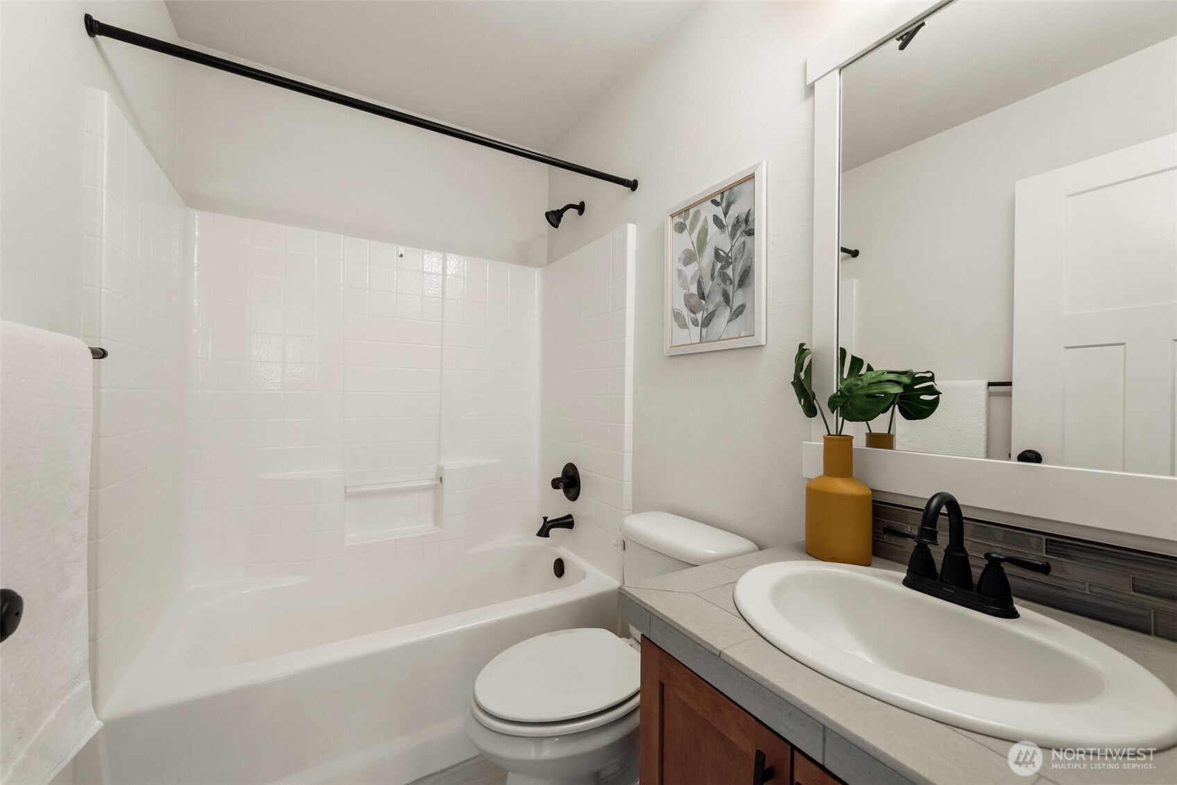 1321 Greenwich Walk Property Photo 19