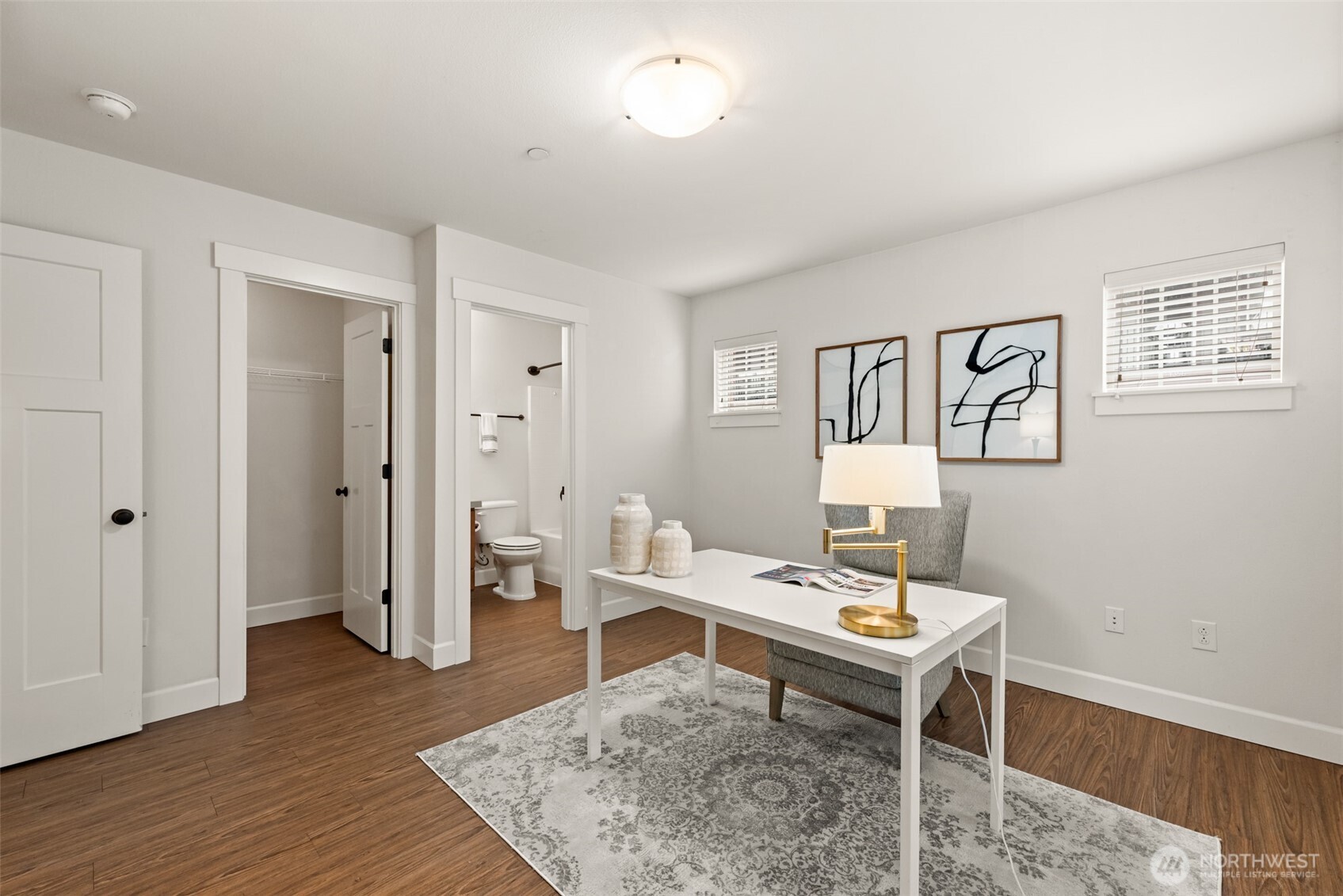 1321 Greenwich Walk Property Photo 23