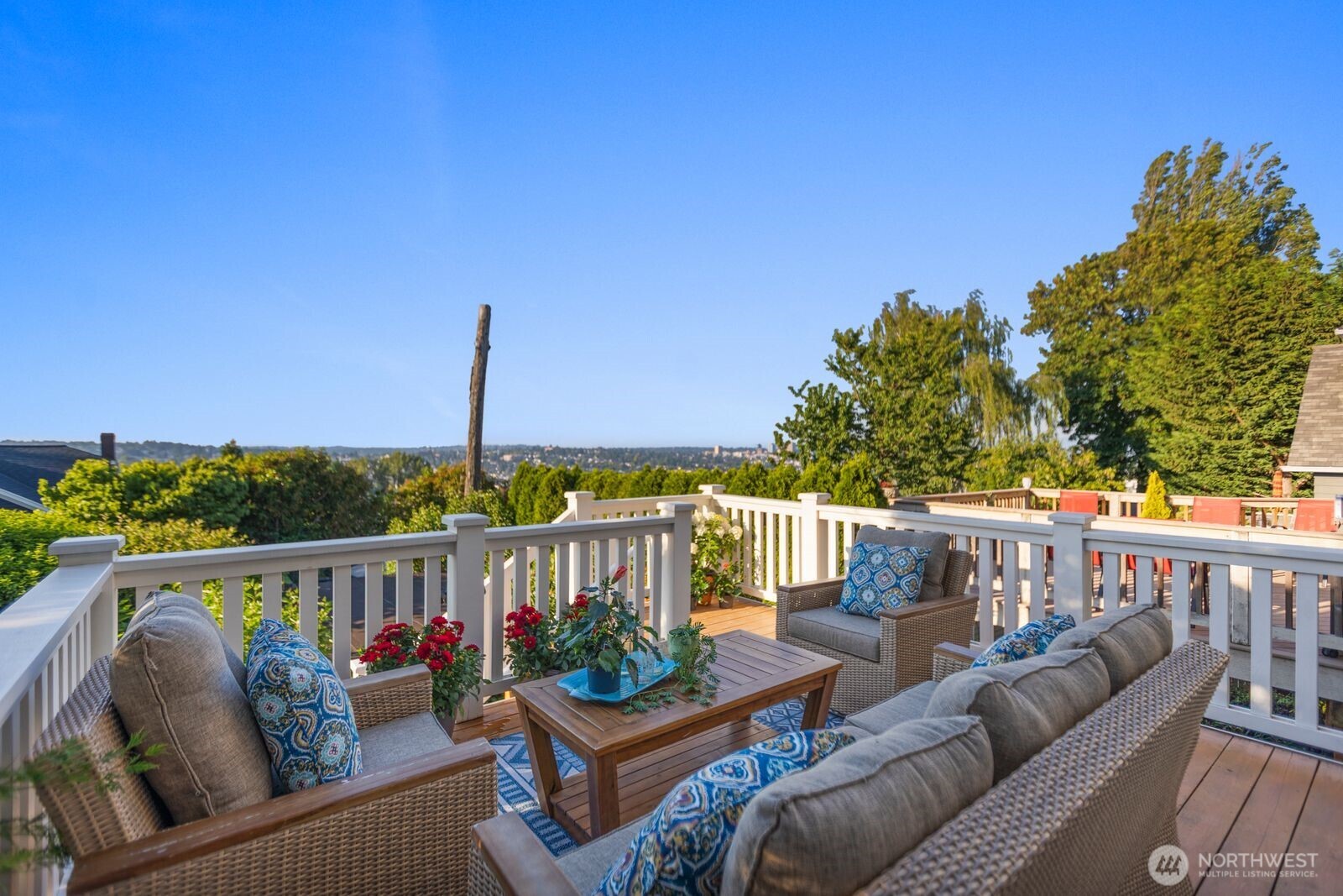 426 Smith Street Property Photo 14