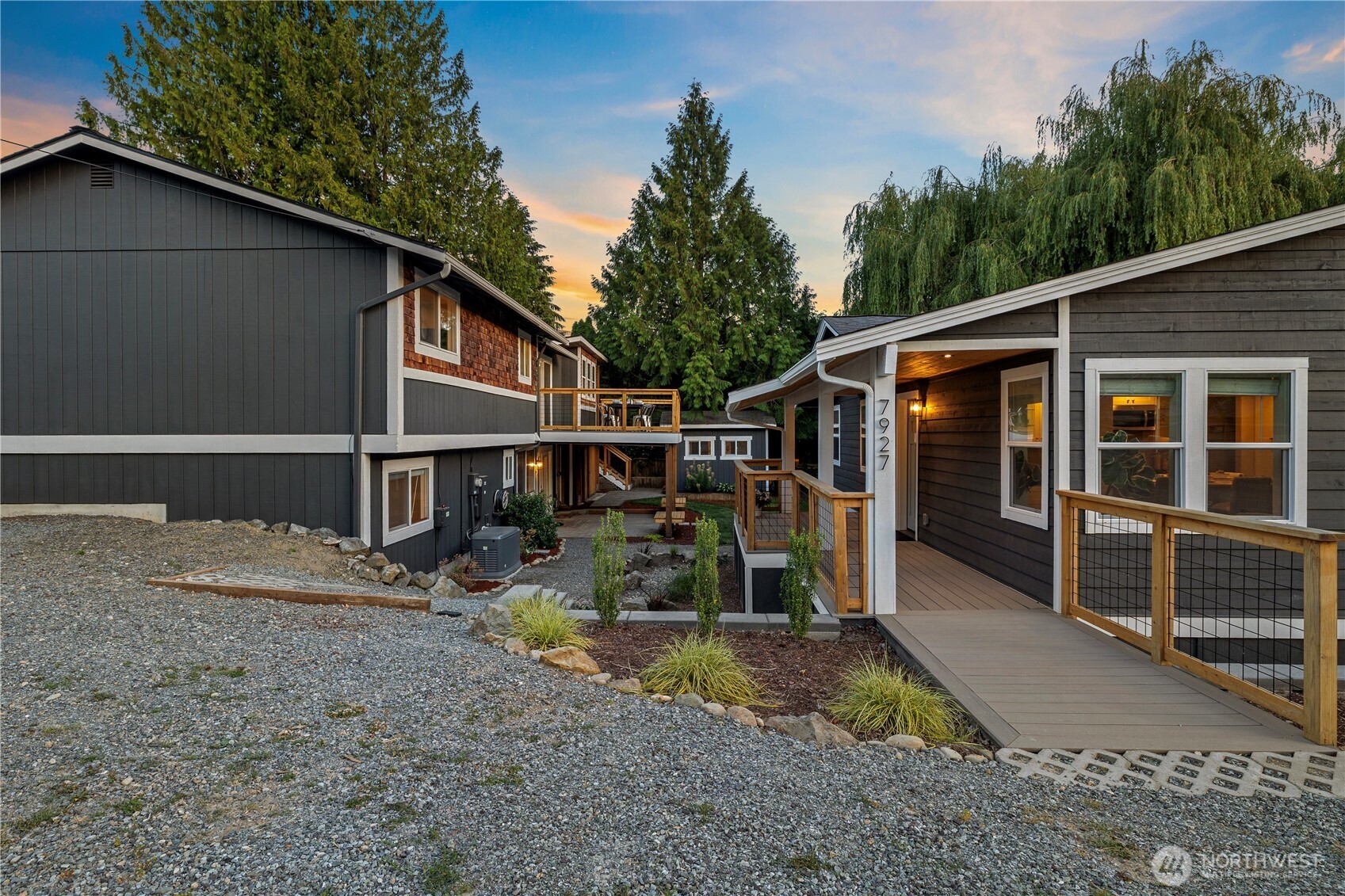 13115 80th Avenue Property Photo 6