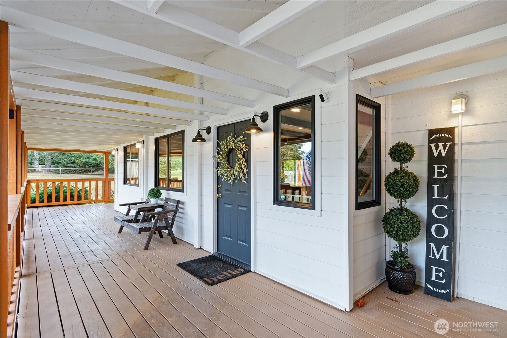 914 Garden Road Property Photo 2