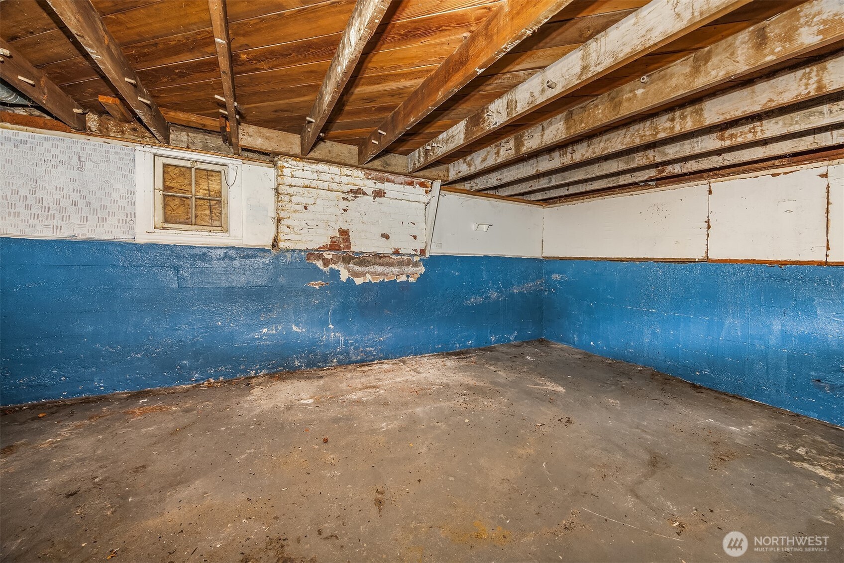 945 N 103rd Street Property Photo 12