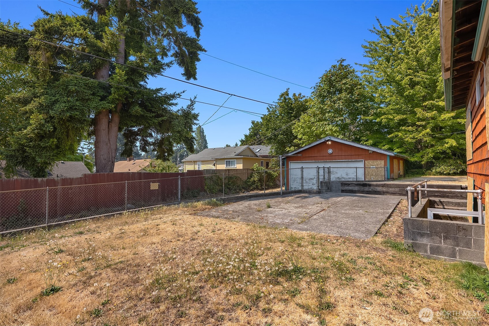 941 N 103rd Street Property Photo 15