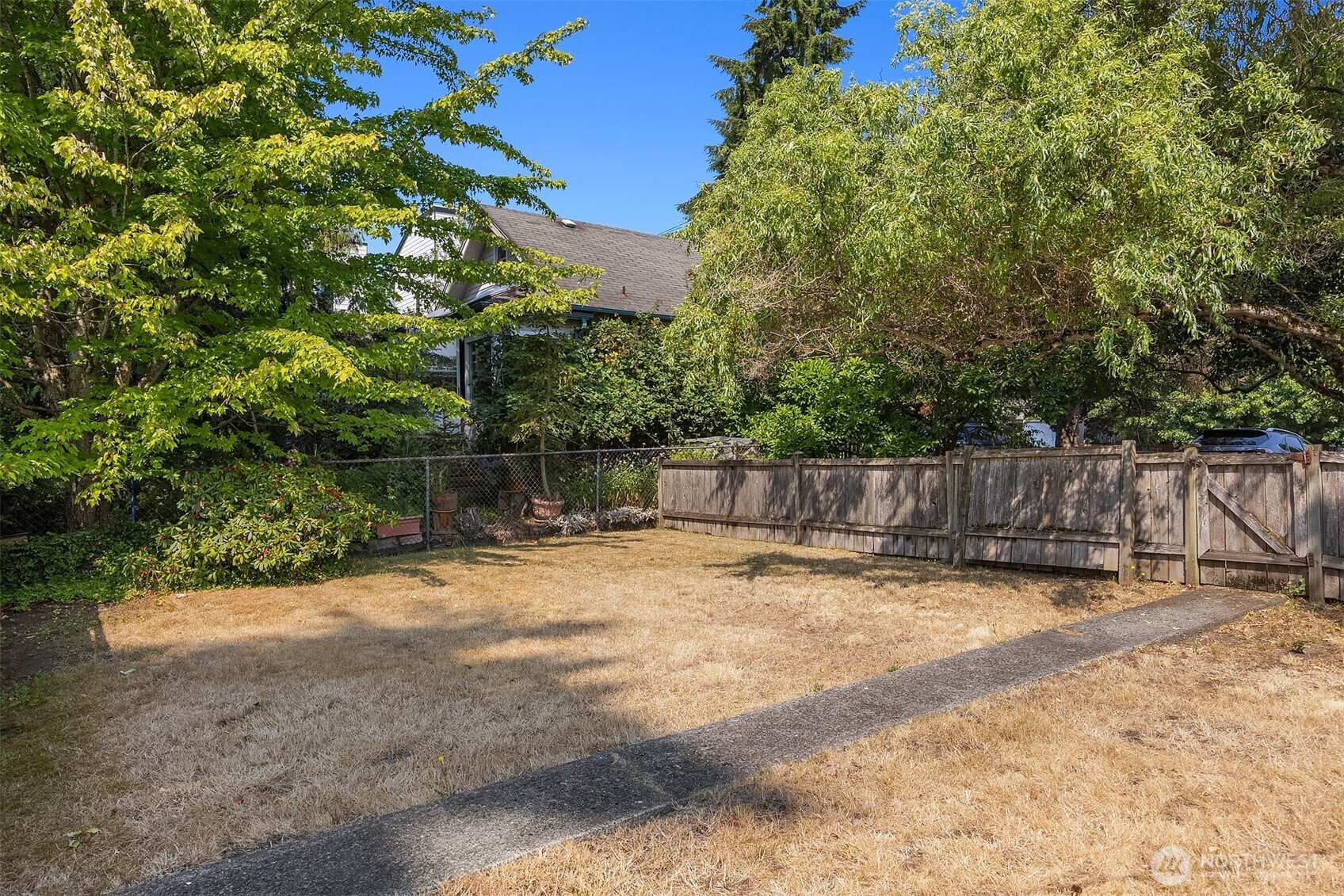 941 N 103rd Street Property Photo 19