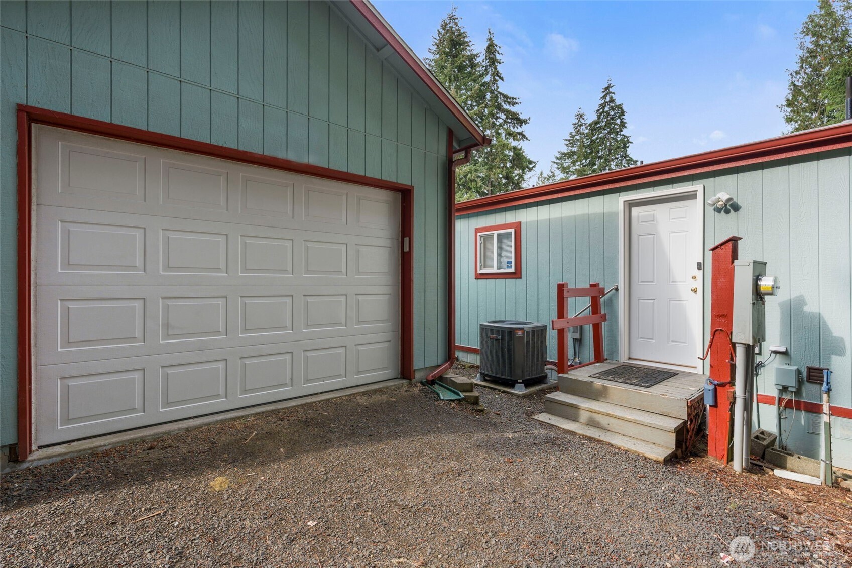 31 Se Cabana Avenue Property Photo 4