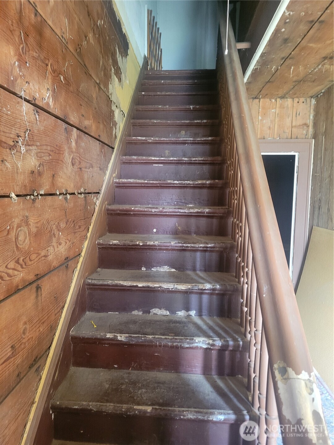 218 S 2nd Street Property Photo 6