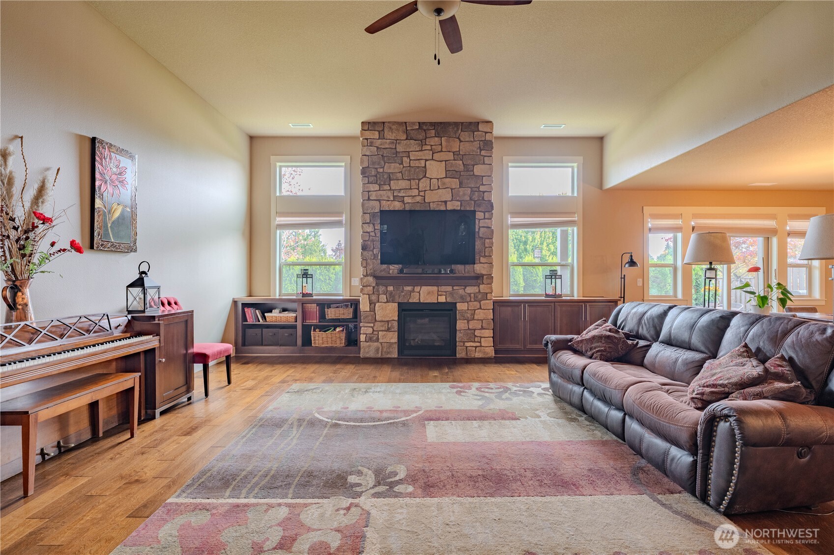 1822 S Dusky Drive Property Photo 3