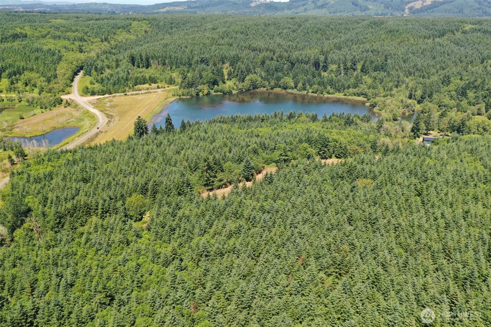 21500 Tono Road Property Photo 8