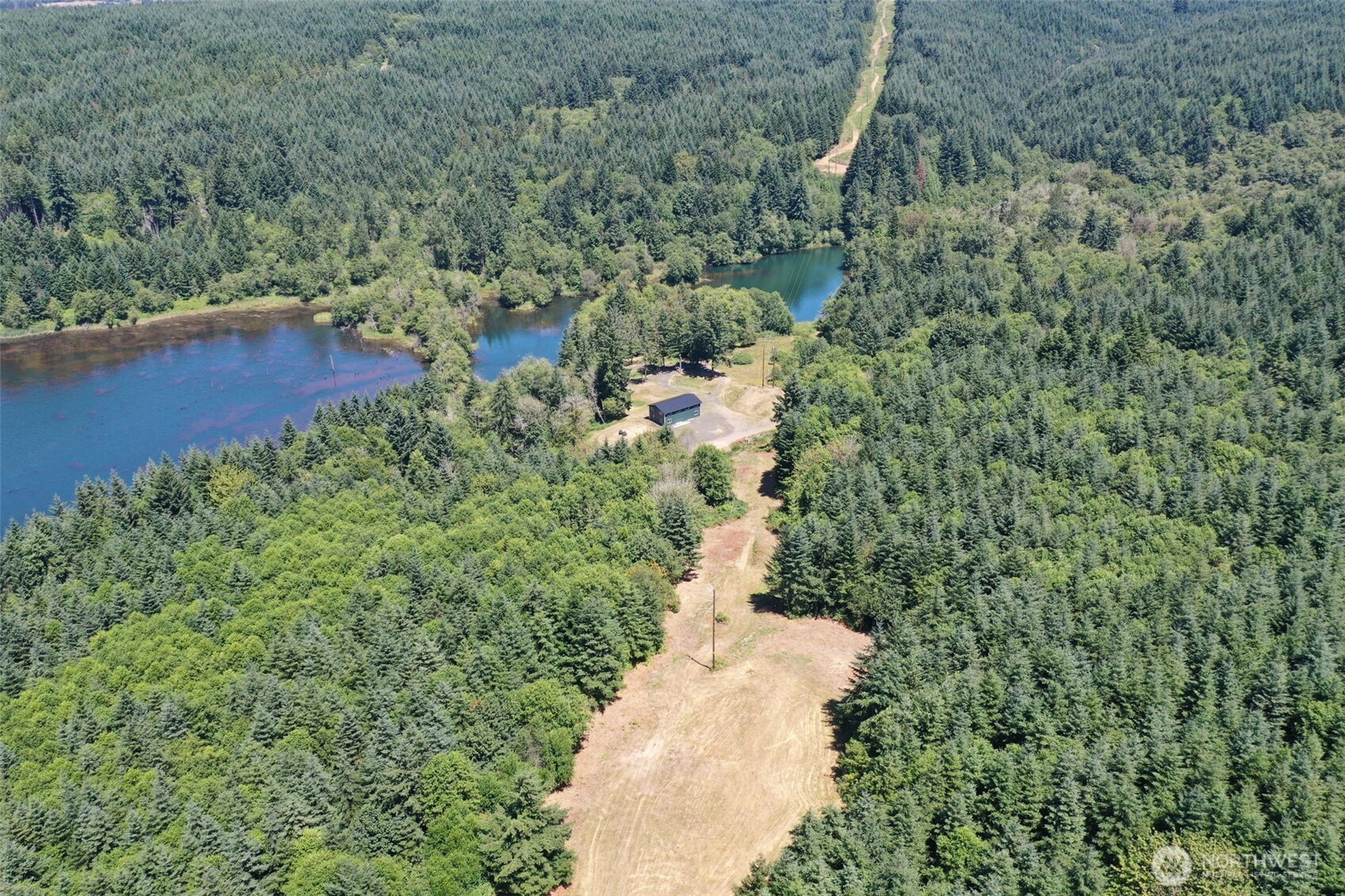 21500 Tono Road Property Photo 9