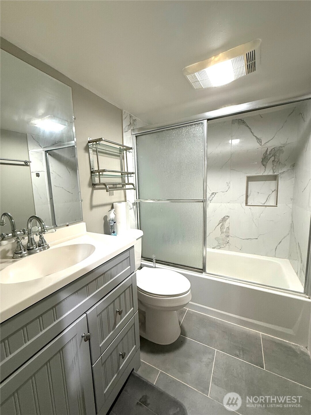 11829 76 Avenue Property Photo 20