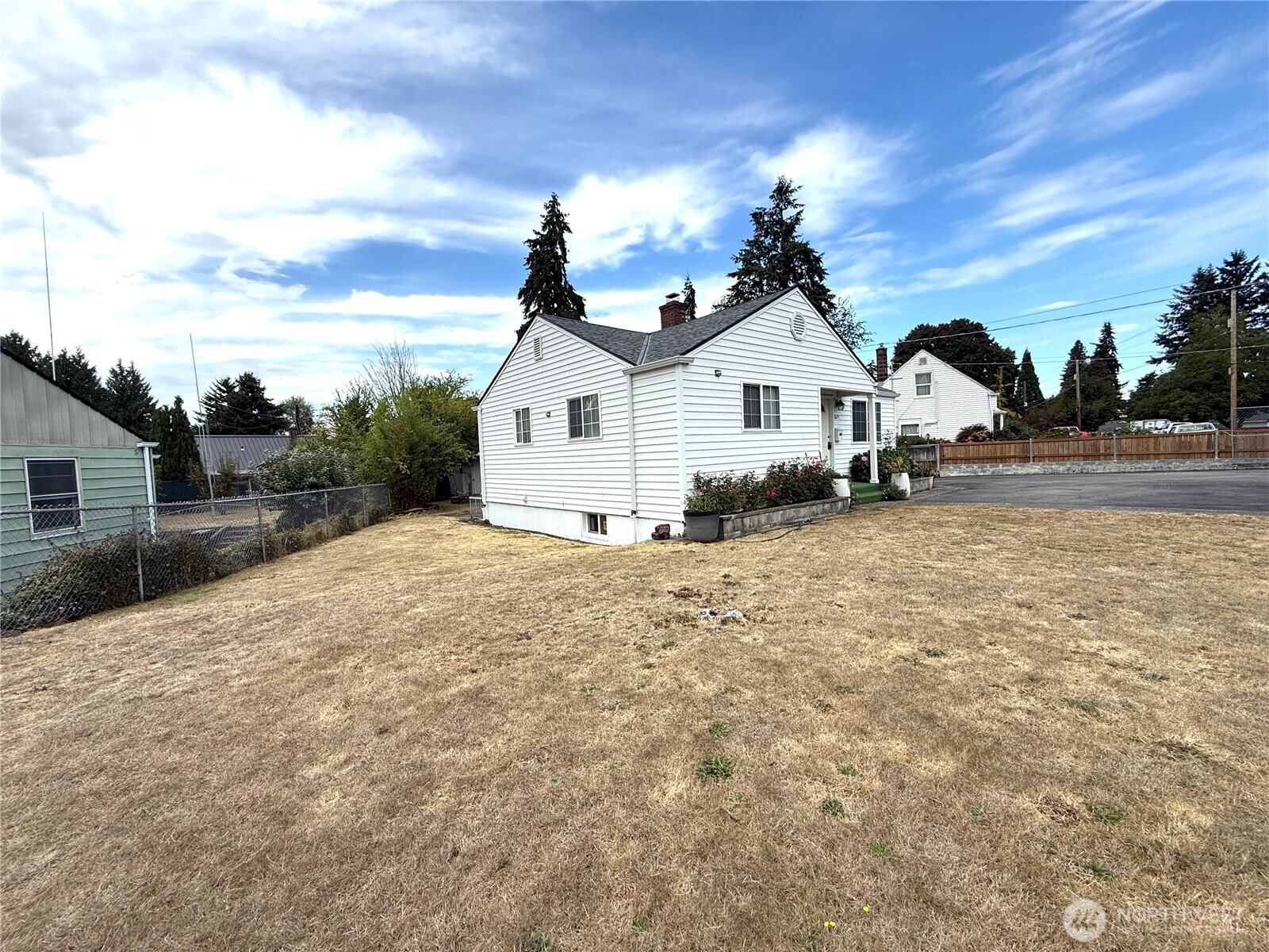 11829 76 Avenue Property Photo 28
