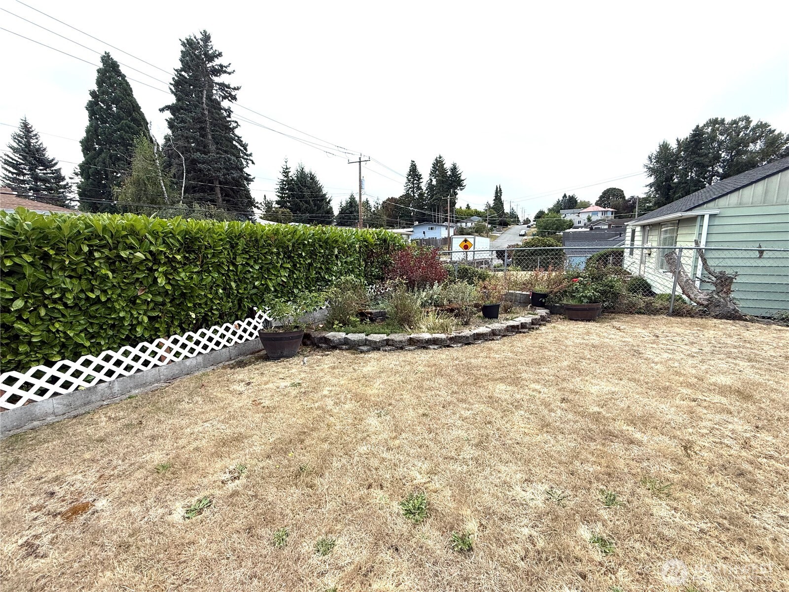 11829 76 Avenue Property Photo 32