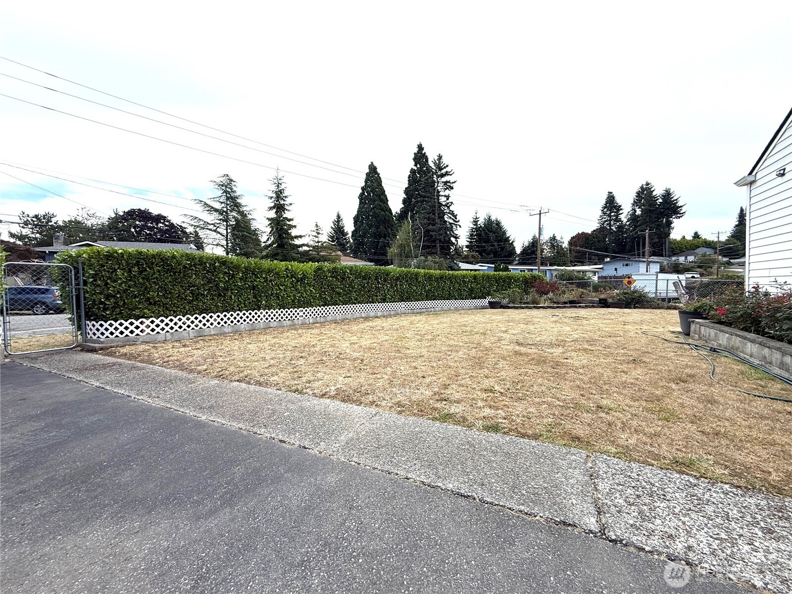 11829 76 Avenue Property Photo 33