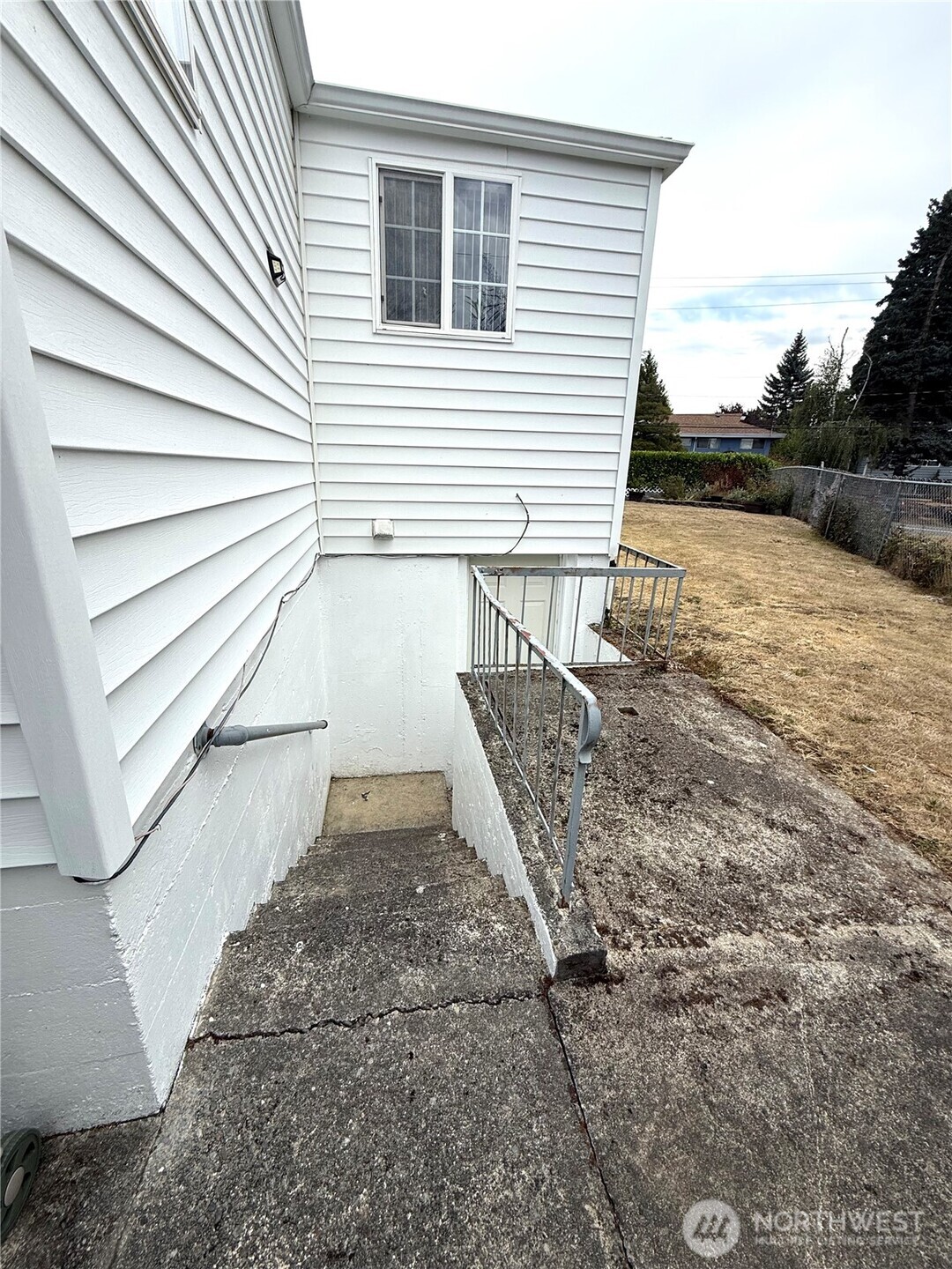 11829 76 Avenue Property Photo 34