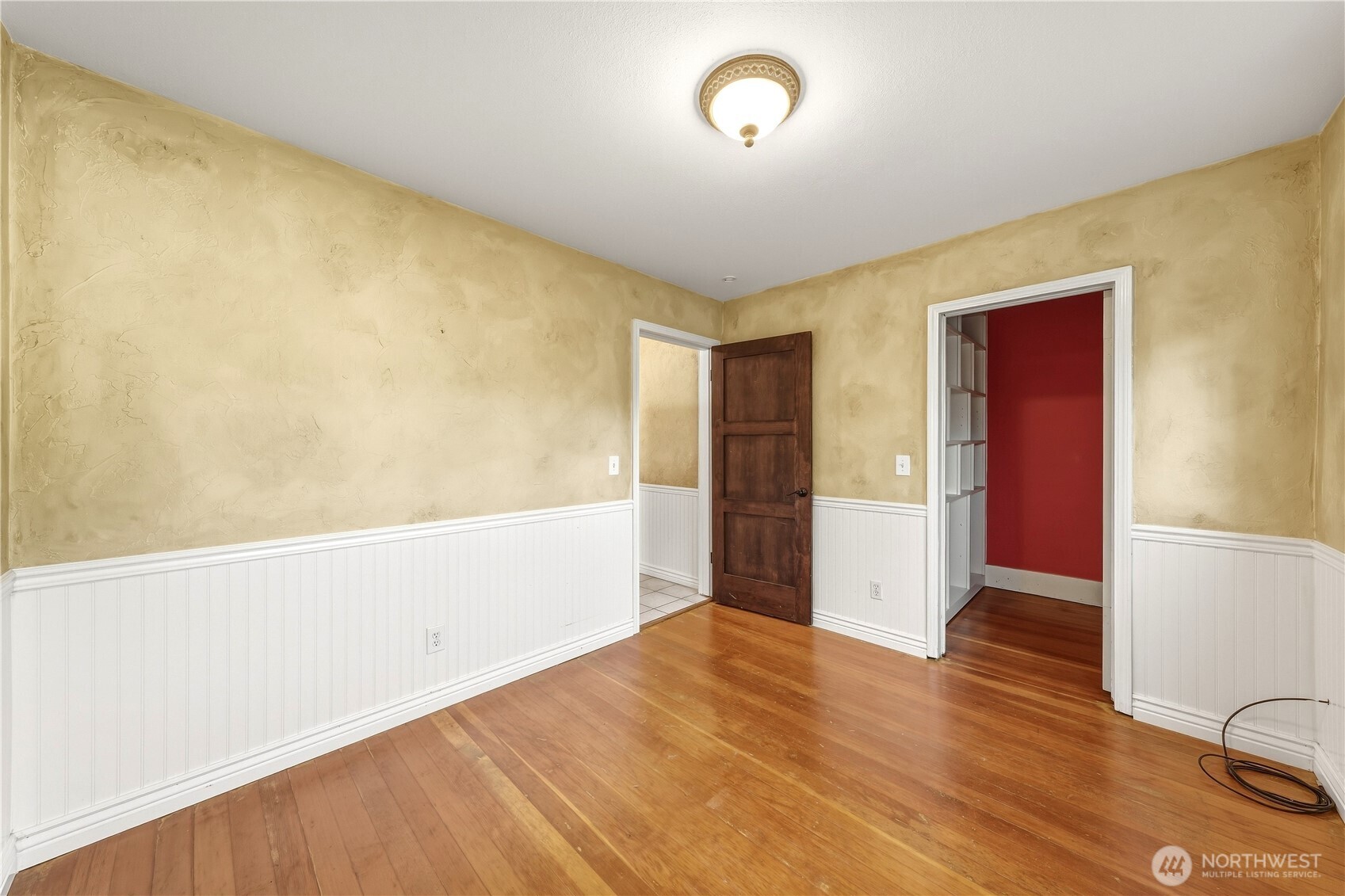 607 Locust Street Property Photo 20