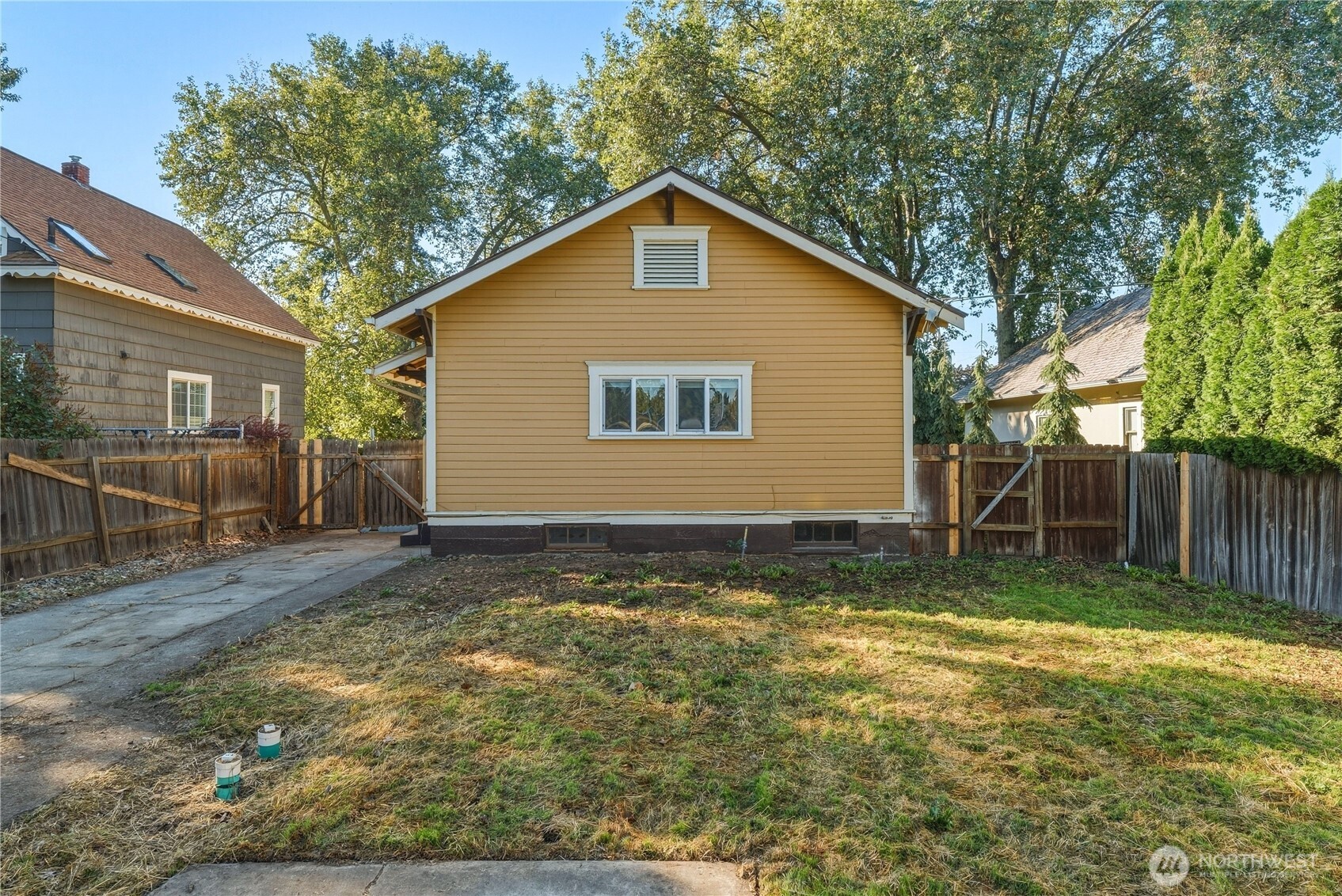 607 Locust Street Property Photo 30