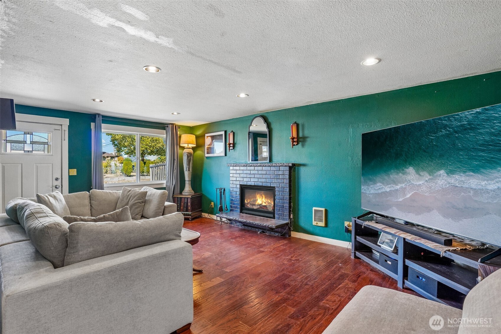 1006 S 72nd Street Property Photo 2