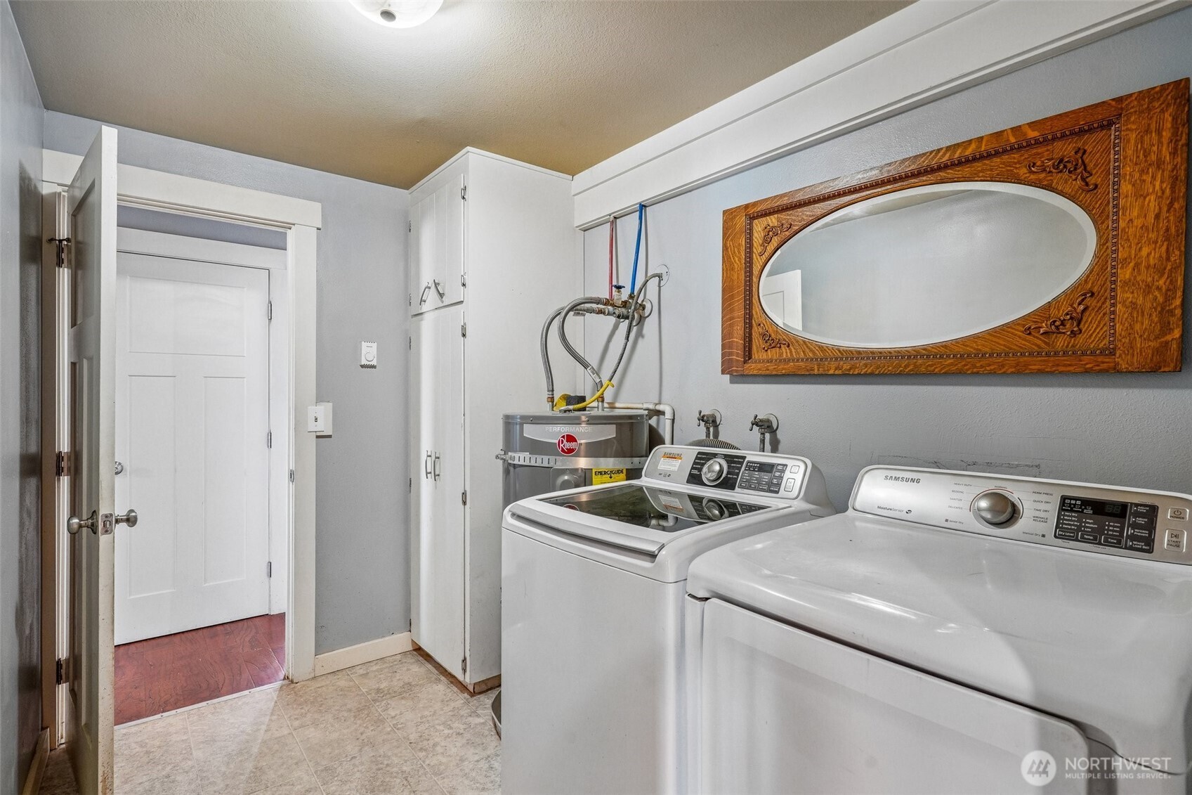 1006 S 72nd Street Property Photo 15