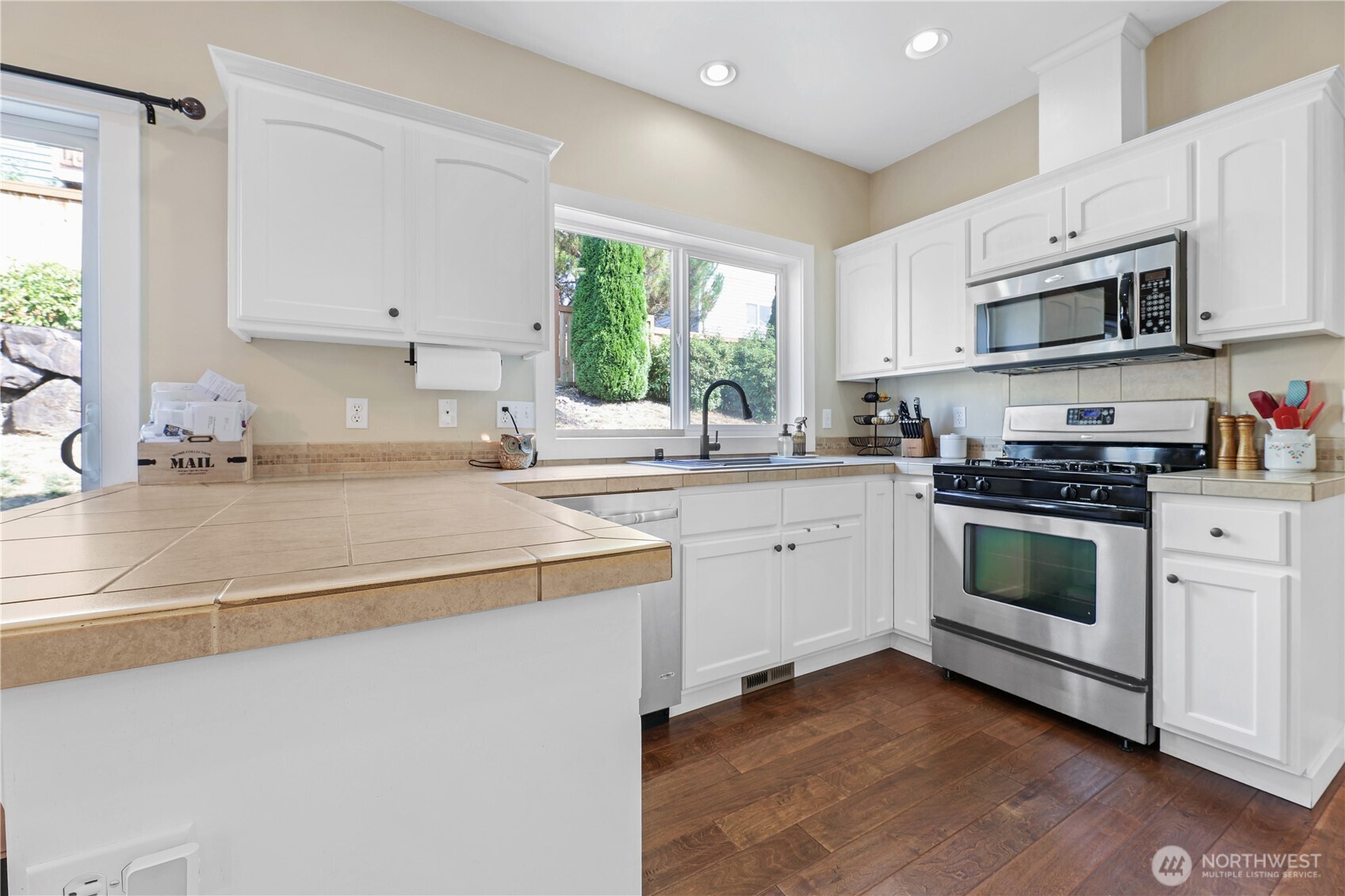 18949 137th Street Property Photo 10