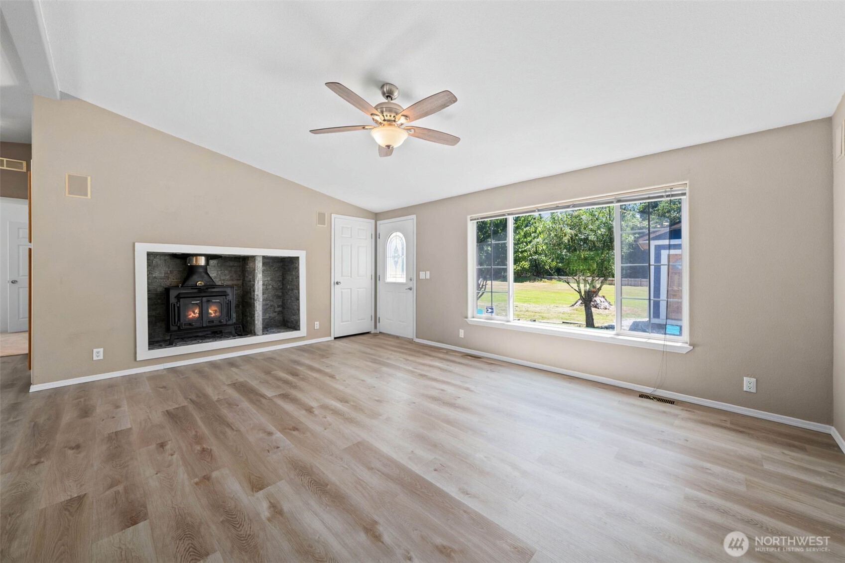 14609 246th Street Property Photo 9