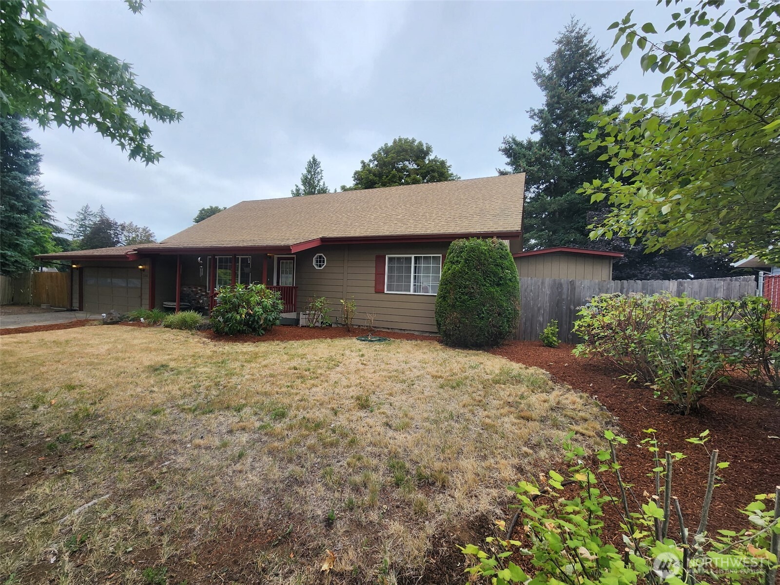 3202 Ne 150th Avenue Property Photo 3