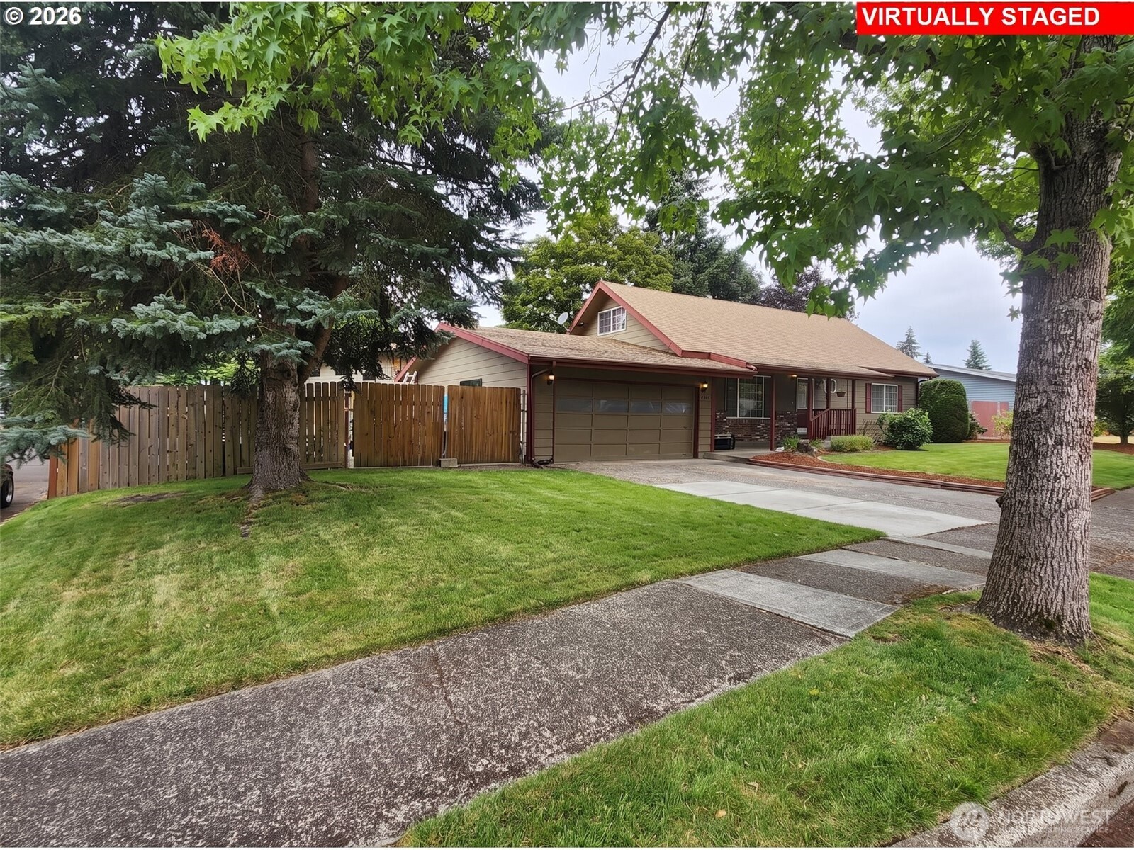 3202 Ne 150th Avenue Property Photo 3