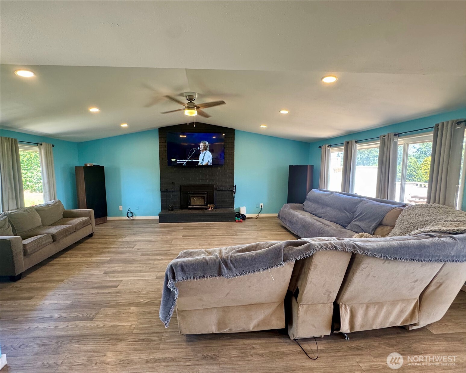 15625 11th Avenue Property Photo 11