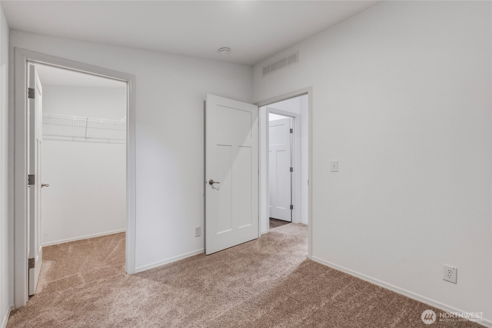1920 Grade Street Property Photo 31
