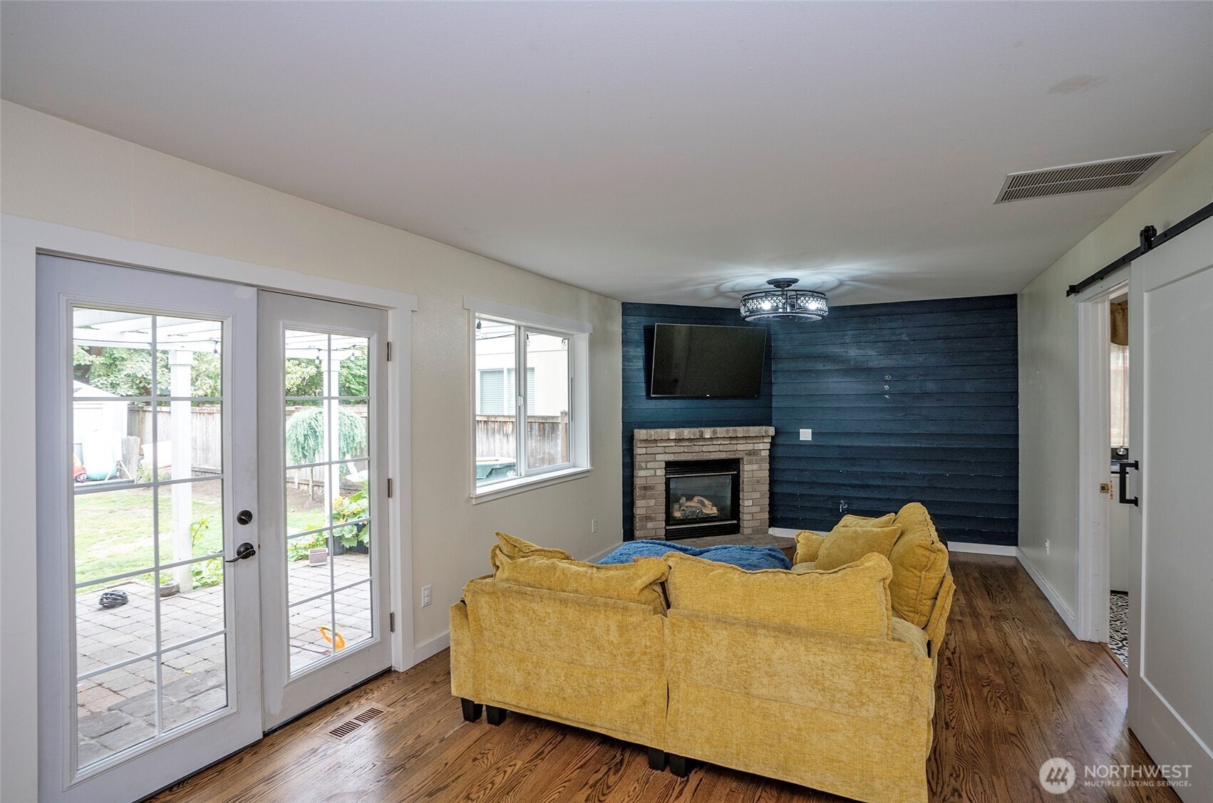 8328 49th Loop Property Photo 13
