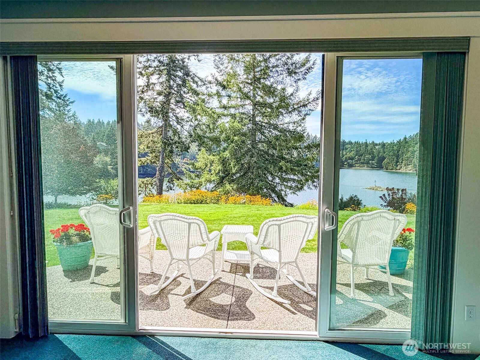 81 W Ludlow Point Road Property Photo 24