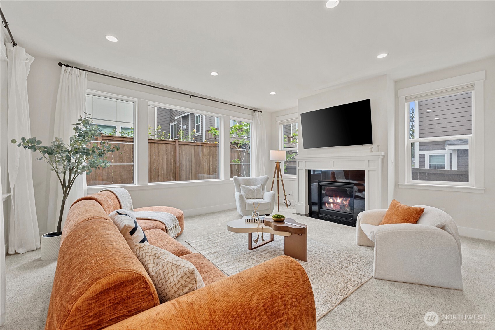 1431 243rd Place Property Photo 14