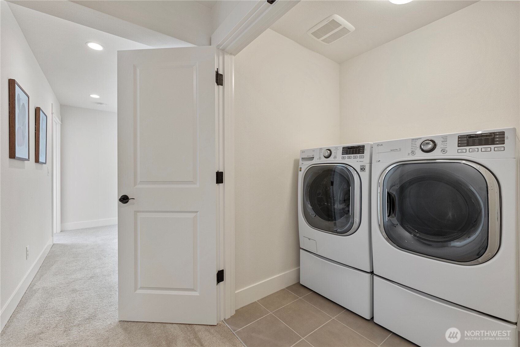 1431 243rd Place Property Photo 32