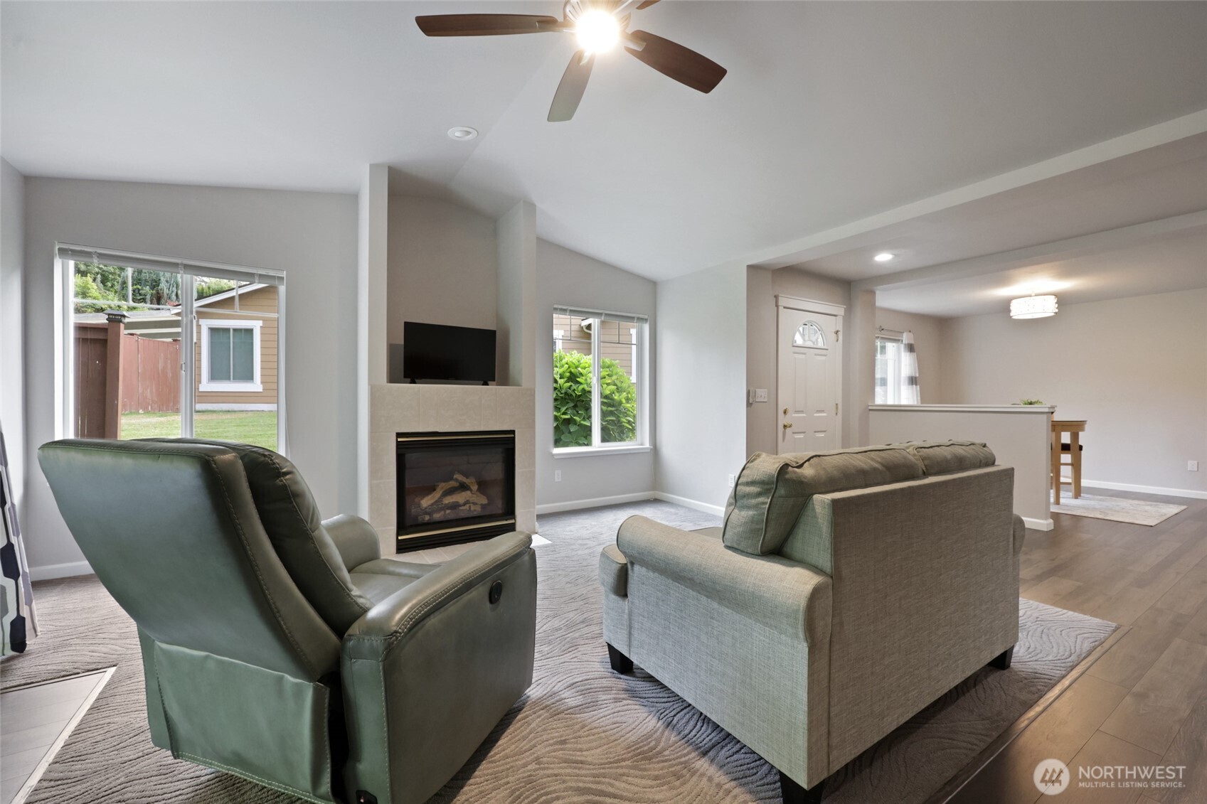 3674 Simmons Mill B Property Photo 6