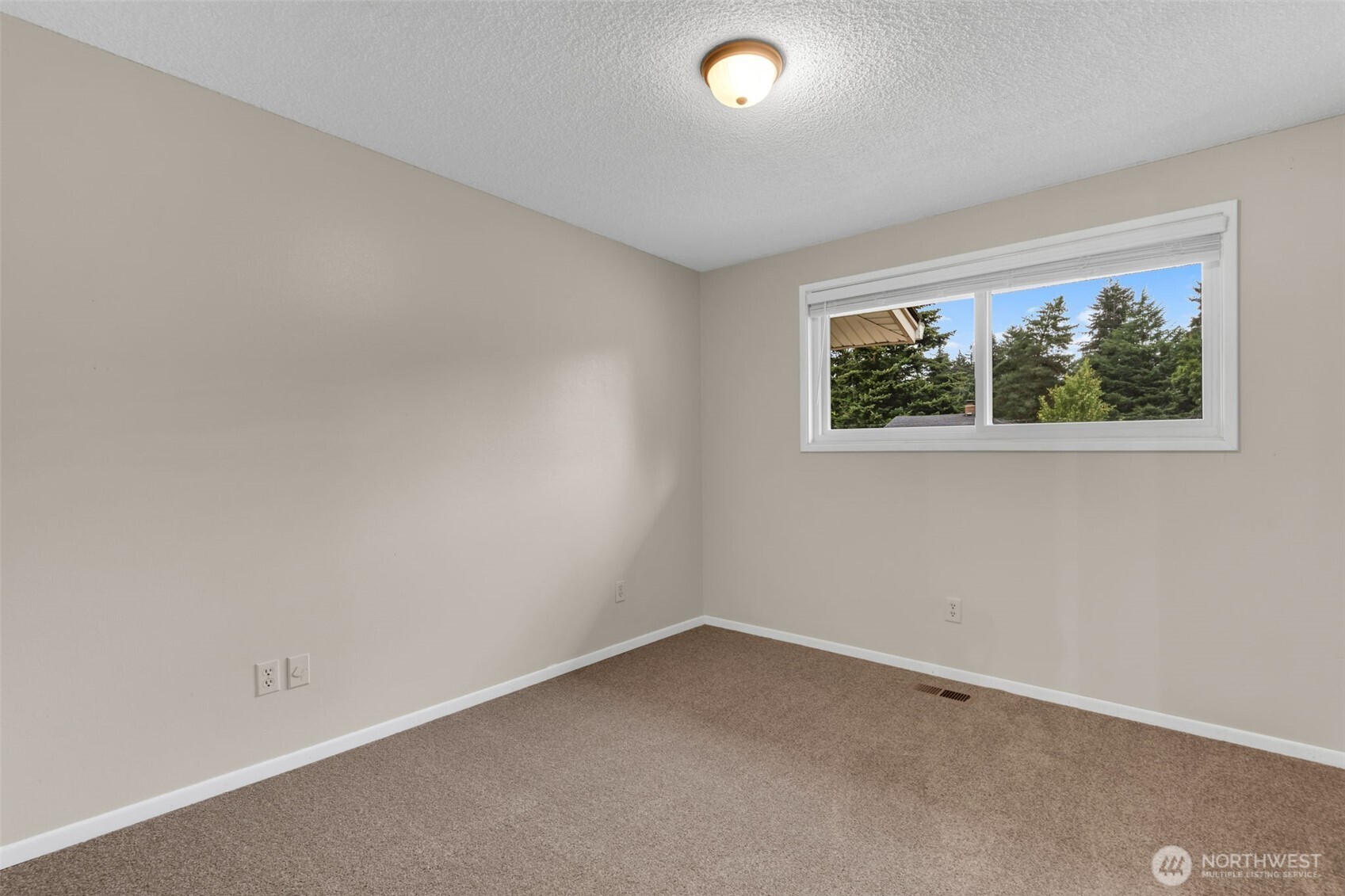 5002 Ne 141st Ave Property Photo 25