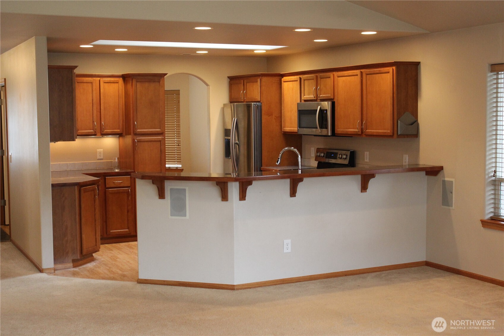 406 Jackson Court Property Photo 13