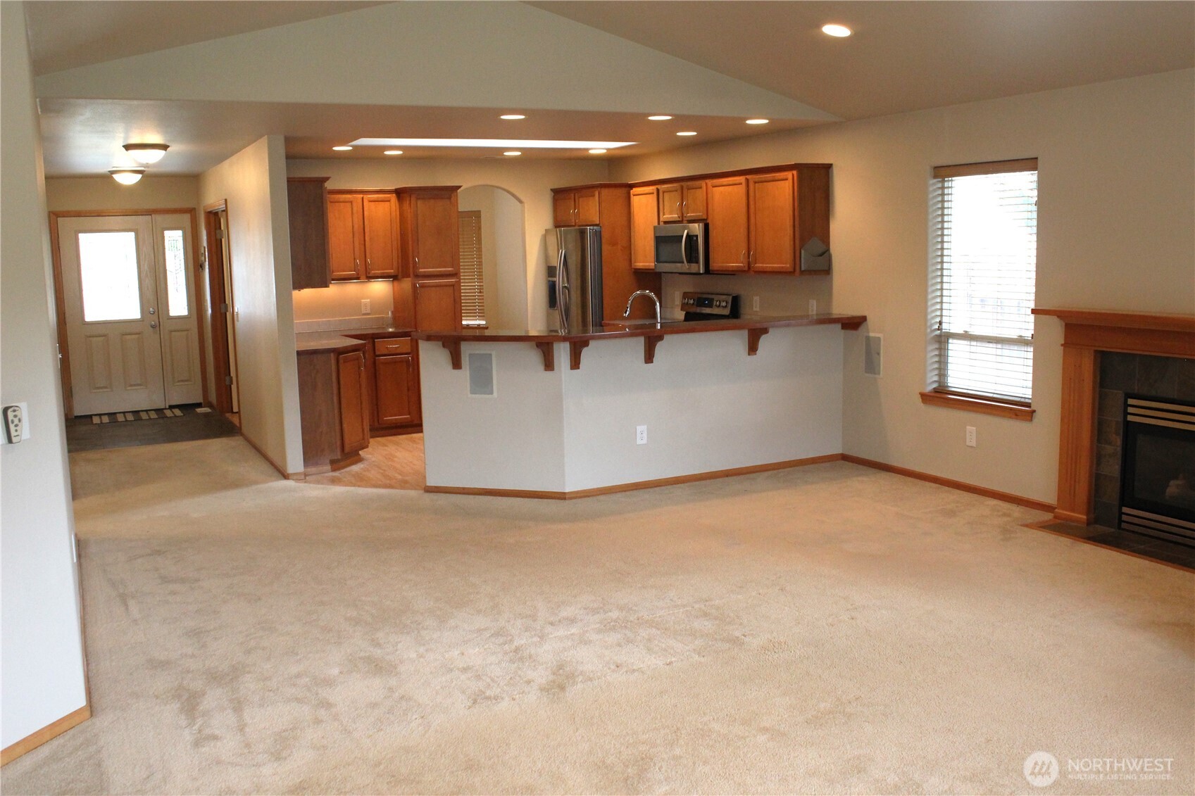 406 Jackson Court Property Photo 14