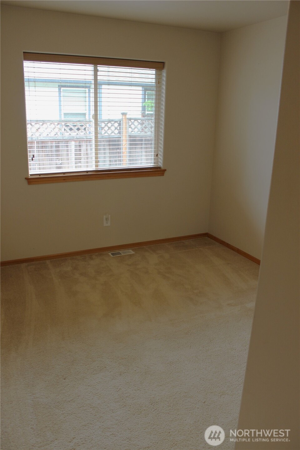 406 Jackson Court Property Photo 17