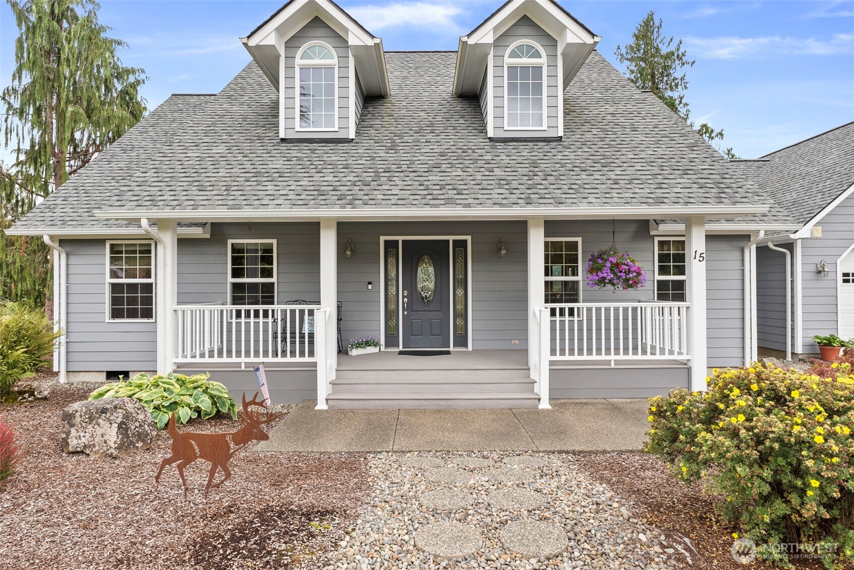 15 Penny Lane Property Photo 4