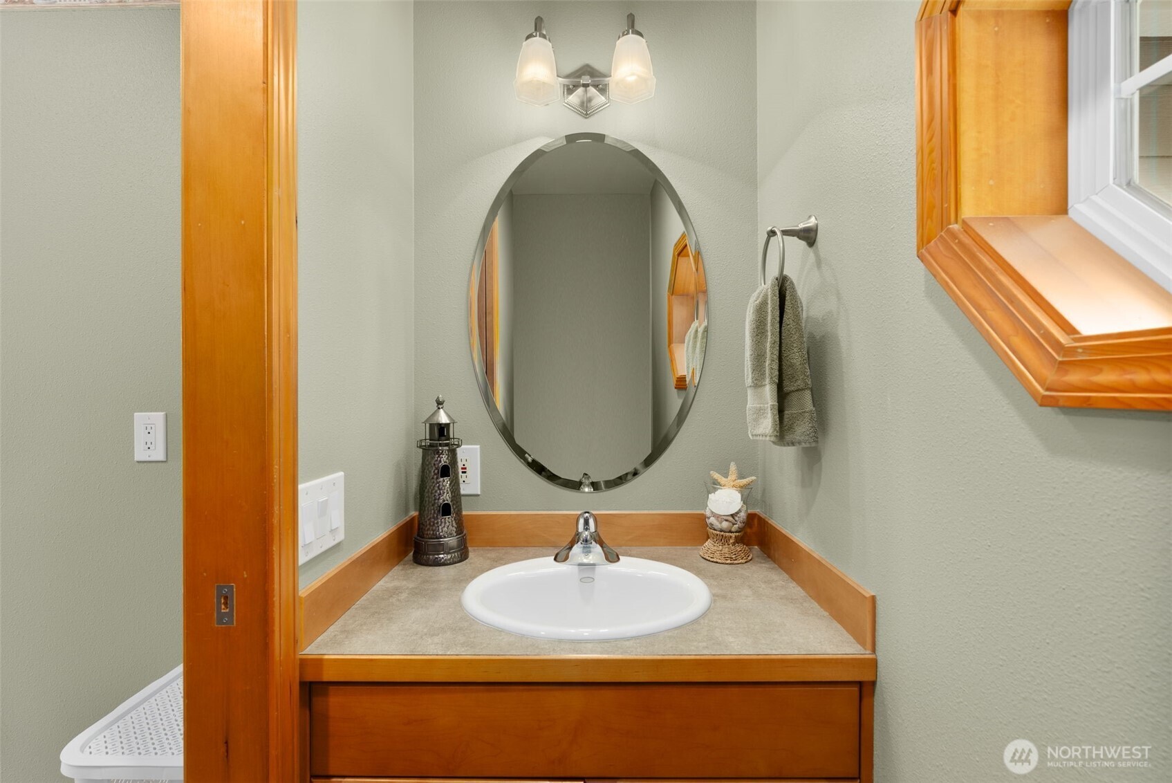 15 Penny Lane Property Photo 26
