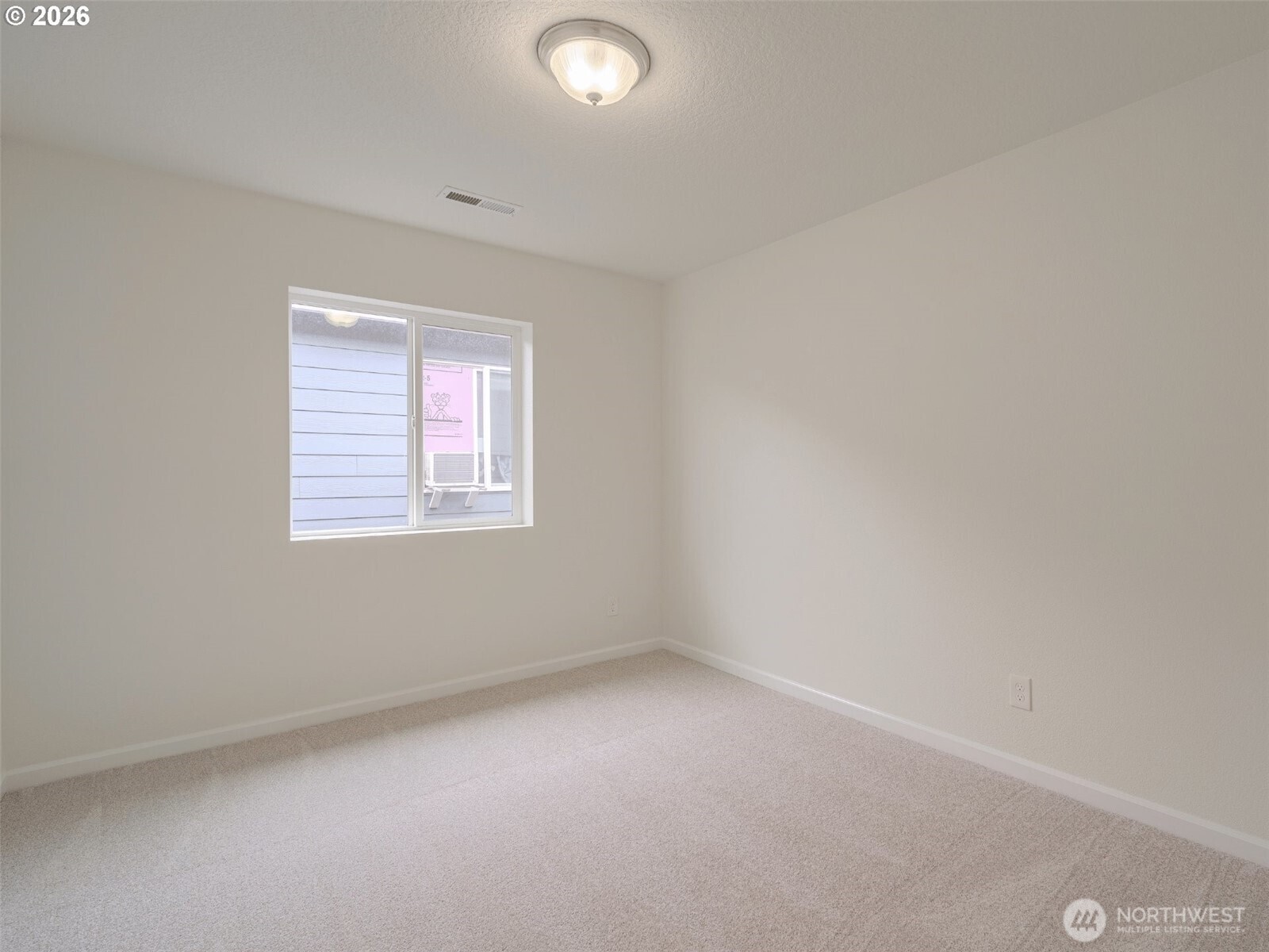 291 N 34th Court Property Photo 25