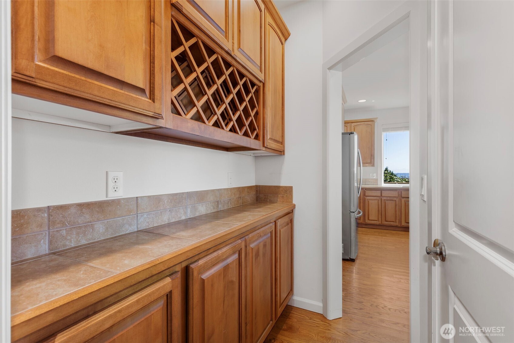11543 Ne Skyward Loop Property Photo 16